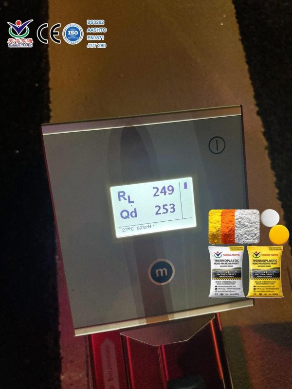 35% Glass Bead Thermoplastic Road Marking Paint exporters