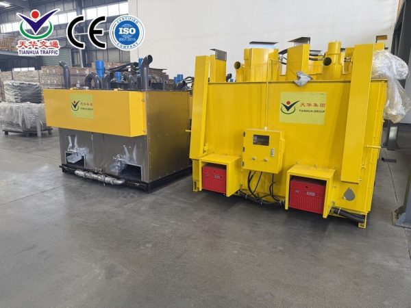 DCHP-1000DG Dual-Fuel Hydraulic Double-Cylinder Thermoplastic Melting Kettle Trader DCHP-1000DG Dual-Fuel Hydraulic Double-Cylinder Thermoplastic Melting Kettle Trader