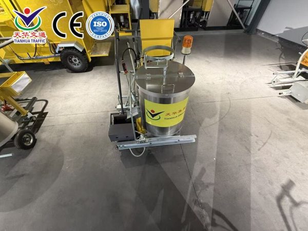 Gasoline Raised Oscillating Thermoplastic Road Marking Machine Factory