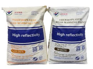 High reflectivity thermoplastic road marking paint