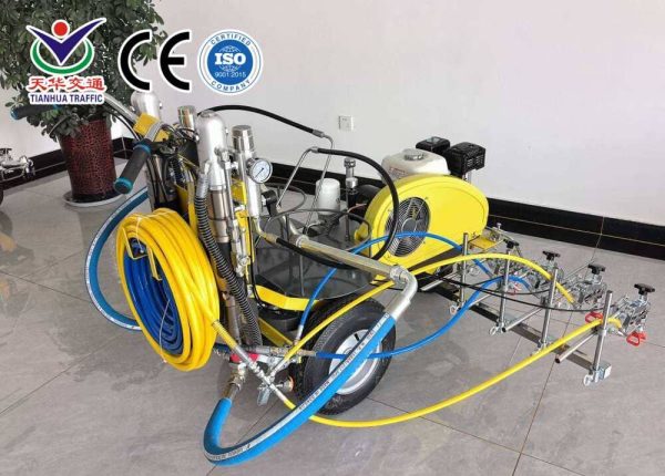 RMM-4 Dual-Pump Quad-Gun Cold Spray Road Marking Machine Price
