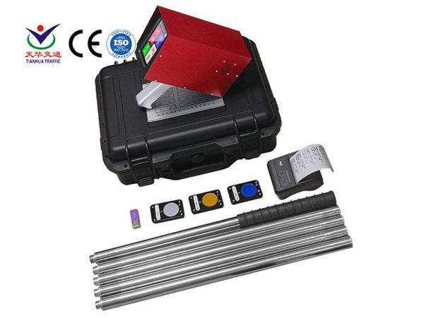 retroreflectometer for reflective safety products