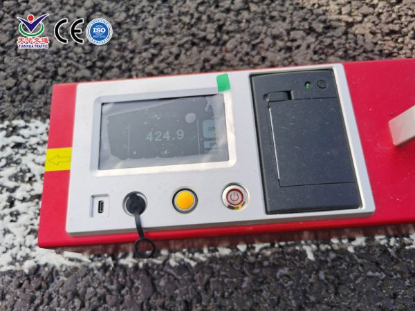 road marking RL measurement device