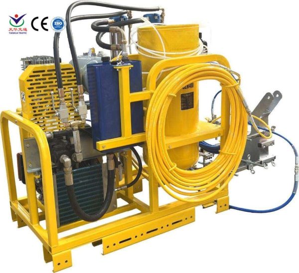 vehicle-mounted-cold-spray-road-marking-machine-Manufacturer