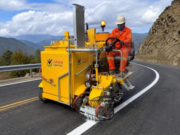Ride-on Extrusion Road Marking Machine Ride-on Extrusion Road Marking Machine